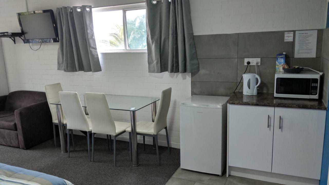 Harrington Village Motel Manning Point 외부 사진