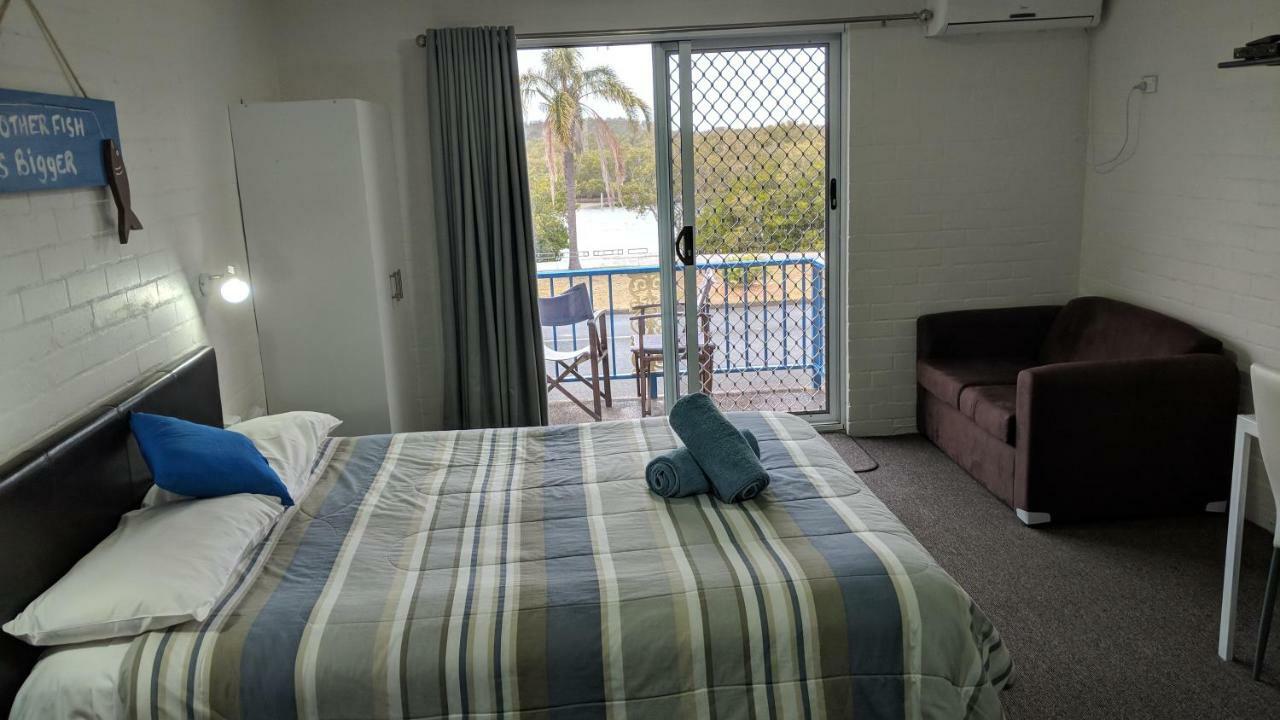Harrington Village Motel Manning Point 외부 사진