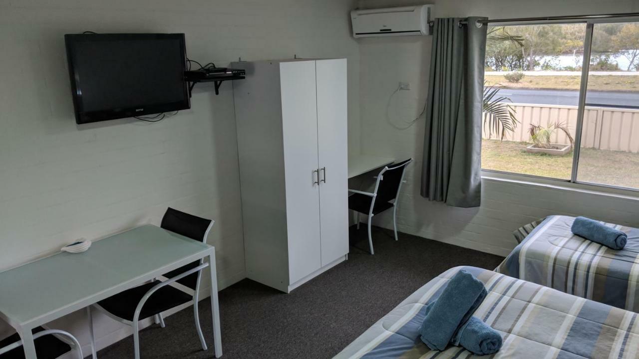 Harrington Village Motel Manning Point 외부 사진