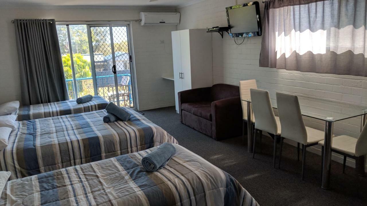 Harrington Village Motel Manning Point 외부 사진